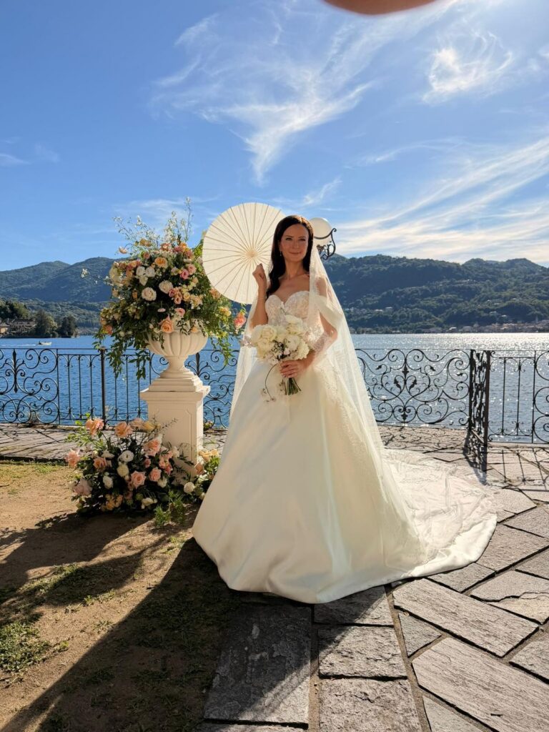 Matrimonio Villa Gippini Lago d'Orta allestimento cerimonia