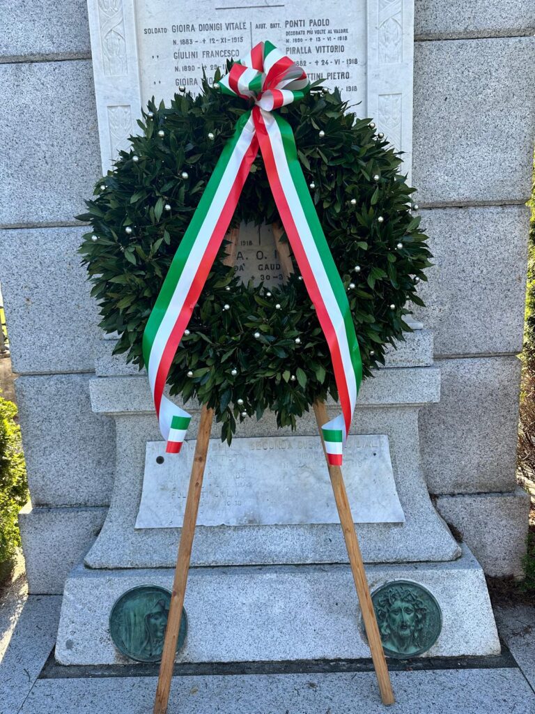 Corona commemorativa realizzata per il Comune di Pogno in occasione del 25 Aprile