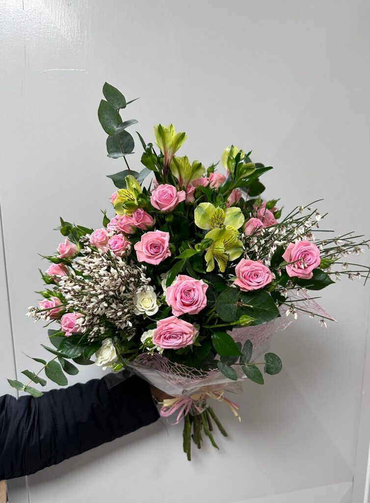 Fiorista Gozzano – bouquet di fiori freschi e composizioni floreali